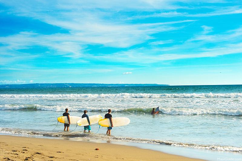 Inexpensive Maui Activities Surfing