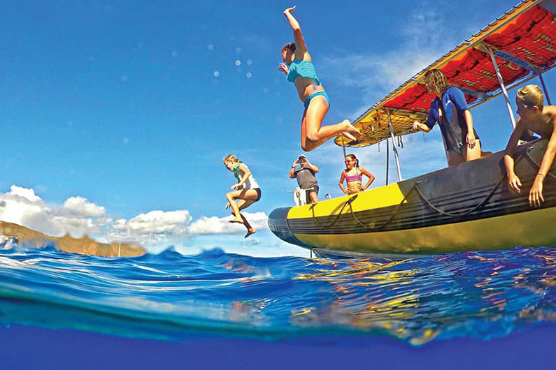 Maui snorkel boats
